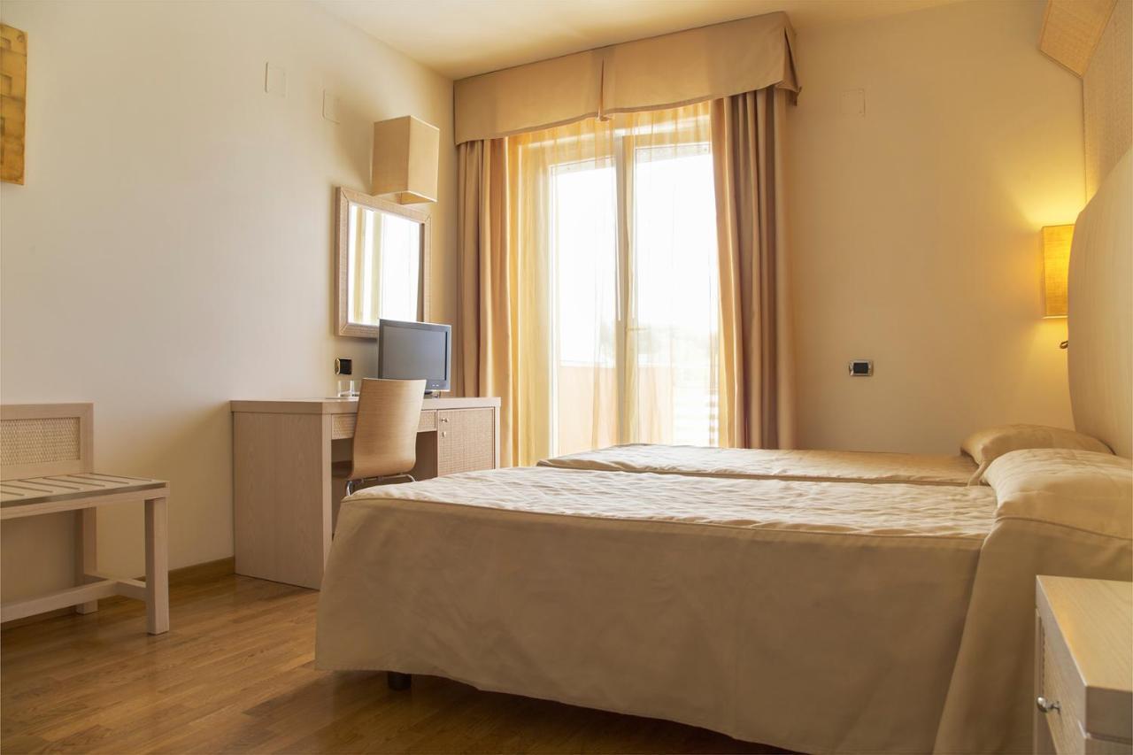 Hotel Mara 4*